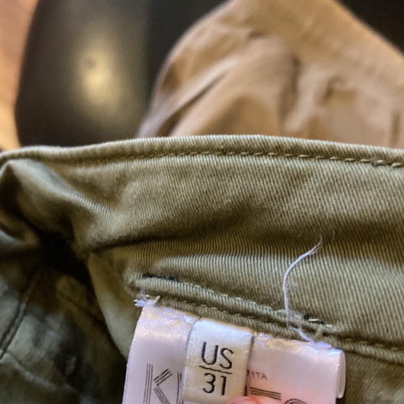 Brand new Mens Medium Dark Green Cargo Pants could make into shorts. - Picture 3 of 6